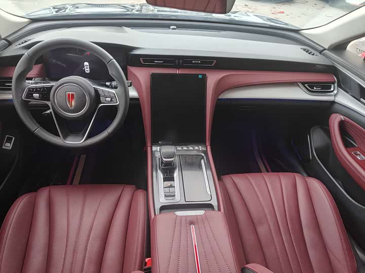 Hongqi H5 2025 2025款 2.0T 自动旗畅版