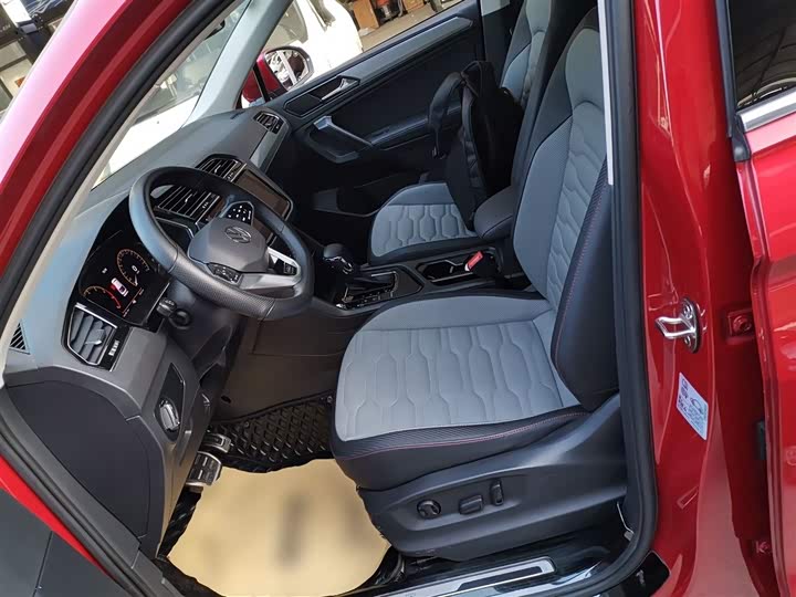 Volkswagen Tiguan X 2021 2021款 330TSI 两驱越享版