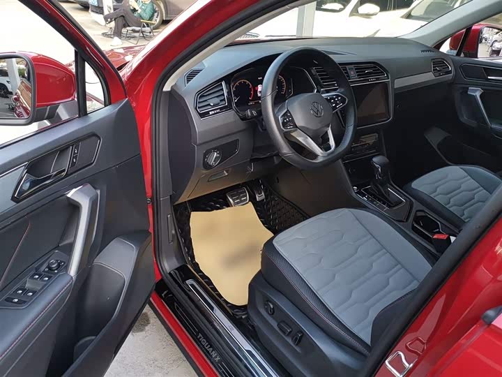 Volkswagen Tiguan X 2021 2021款 330TSI 两驱越享版