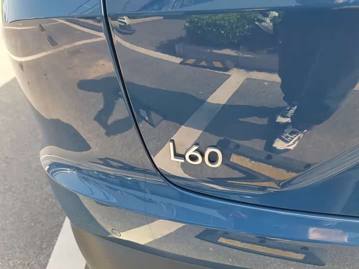 Nio Onvo L60 2024 2024款 60kWh 后驱版