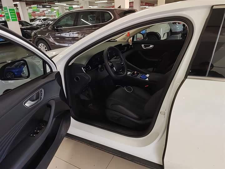 Roewe D7 2025 2025款 DMH 125km 世界冠军版