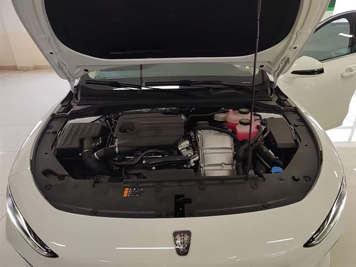 Roewe D7 2025 2025款 DMH 125km 世界冠军版