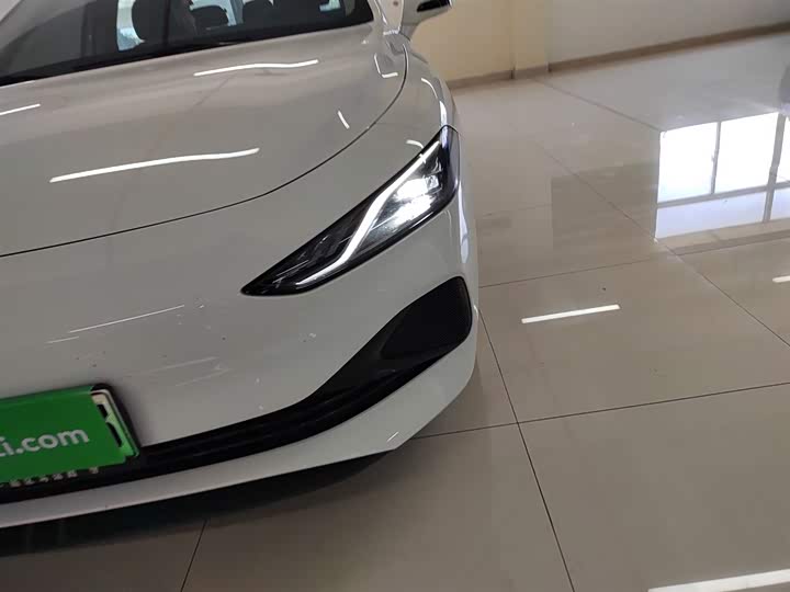 Roewe D7 2025 2025款 DMH 125km 世界冠军版