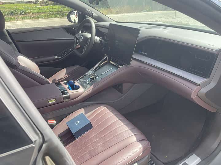 Denza Z9GT 2024 2024款 1100四驱Pro版