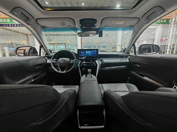 Toyota Venza 2023 2023款 2.0L CVT两驱尊贵版