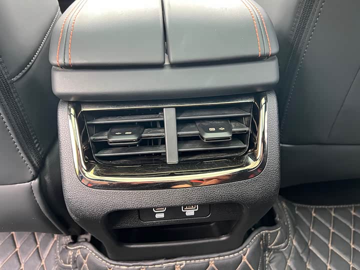 Haval F7 (Monster) 2022 2022款 2.0T 智尊四驱版