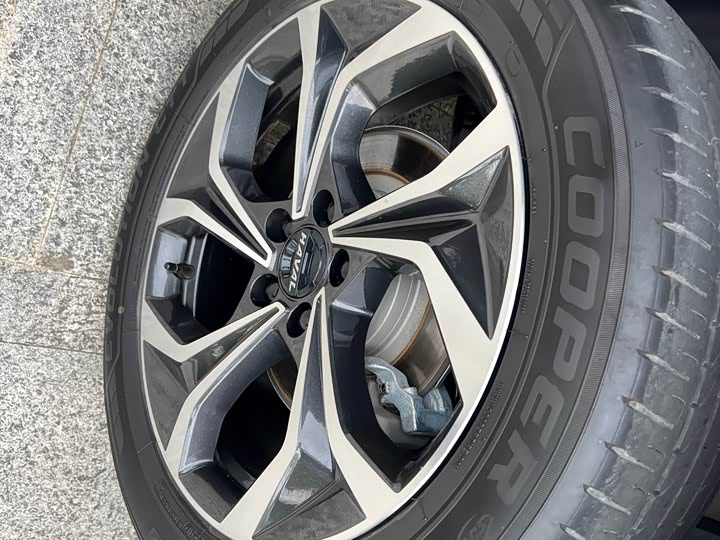 Haval F7 (Monster) 2022 2022款 2.0T 智尊四驱版