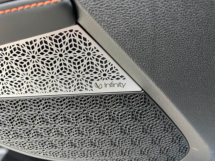 Haval F7 (Monster) 2022 2022款 2.0T 智尊四驱版