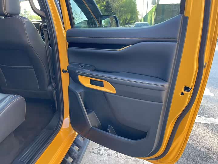 Ford Ranger 2023 2023款 野地四驱自动版 汽油