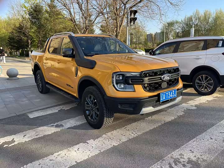 Ford Ranger 2023 2023款 野地四驱自动版 汽油
