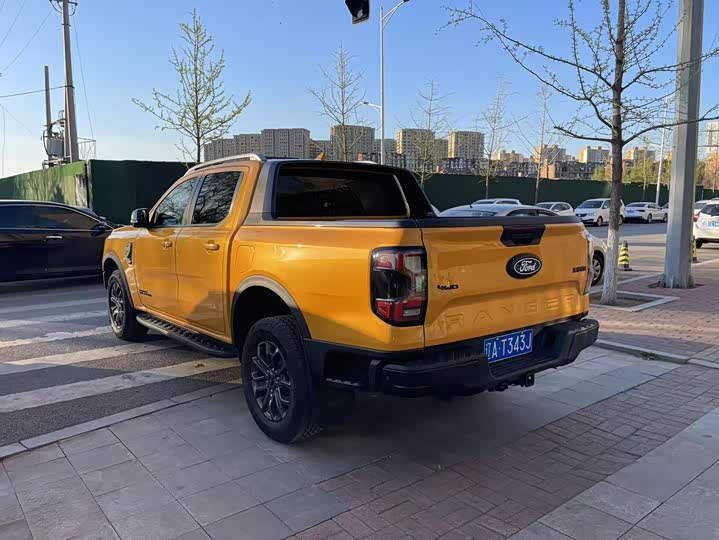 Ford Ranger 2023 2023款 野地四驱自动版 汽油