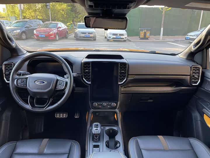 Ford Ranger 2023 2023款 野地四驱自动版 汽油