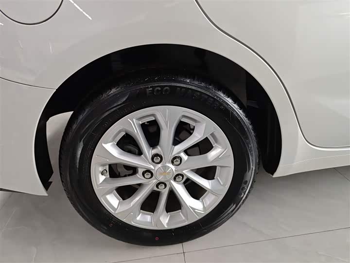 Chevrolet Monza 2024 2024款 1.5L 双离合悦享版