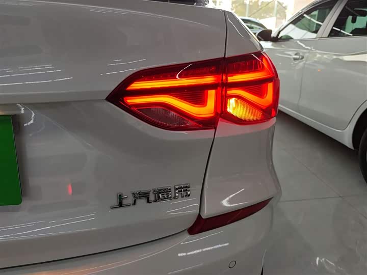 Chevrolet Monza 2024 2024款 1.5L 双离合悦享版