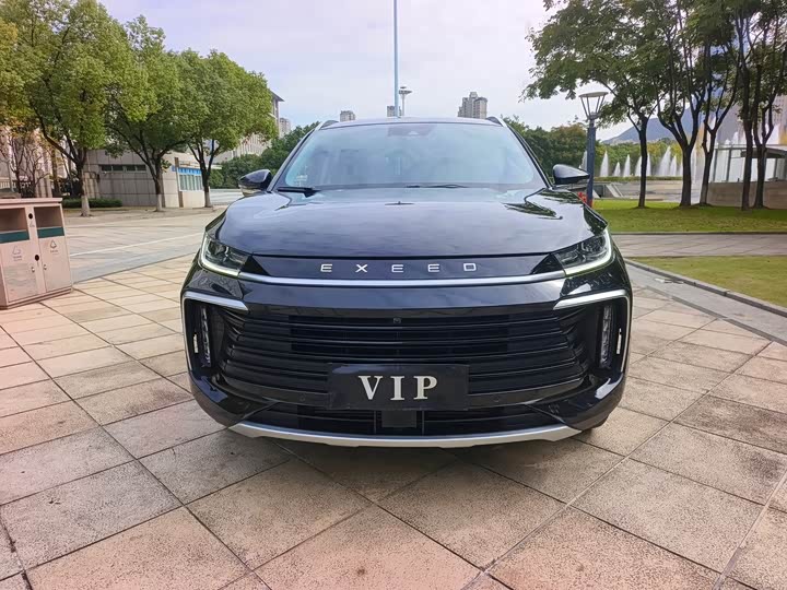 Exeed TXL 2023 2023款 400T 两驱星尊版