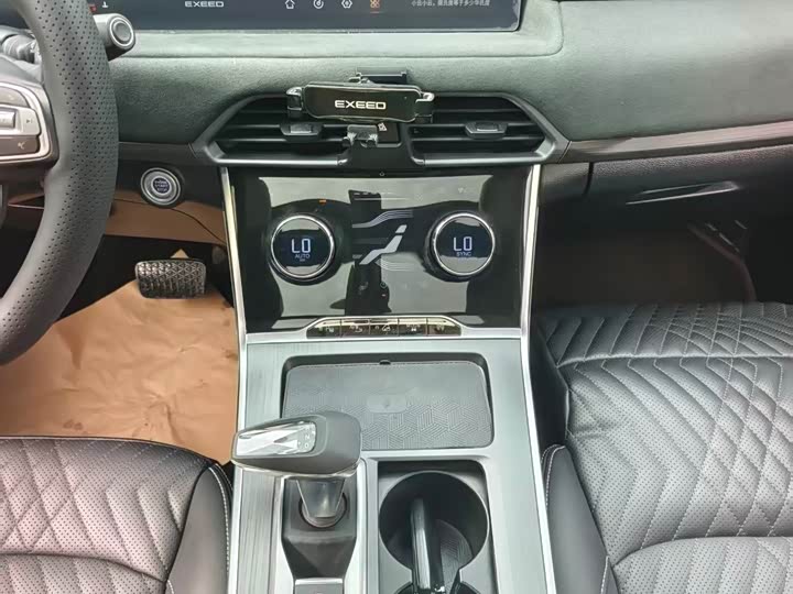 Exeed TXL 2023 2023款 400T 两驱星尊版