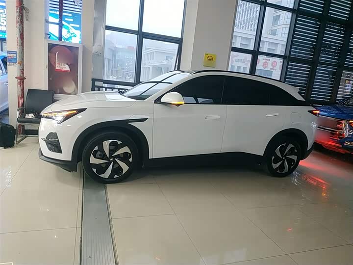 BAIC Arcfox Alpha T5 2025 2025款 520 PRO