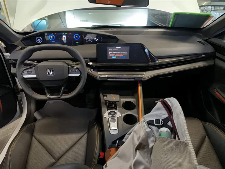 Changan UNI-V Hybrid 2023 2023款 智电iDD 1.5T 113km智趣型