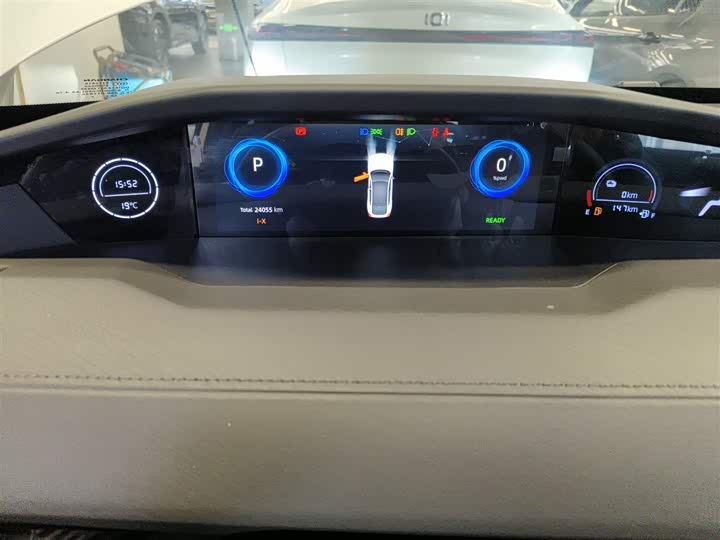 Changan UNI-V Hybrid 2023 2023款 智电iDD 1.5T 113km智趣型