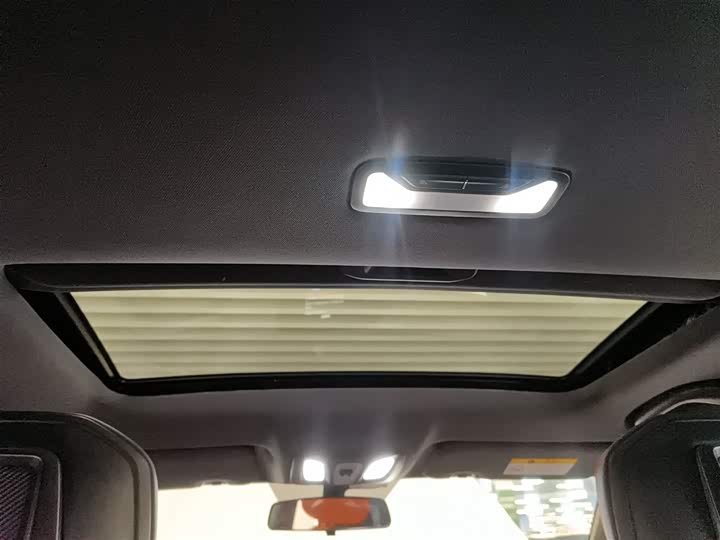 Changan UNI-V Hybrid 2023 2023款 智电iDD 1.5T 113km智趣型