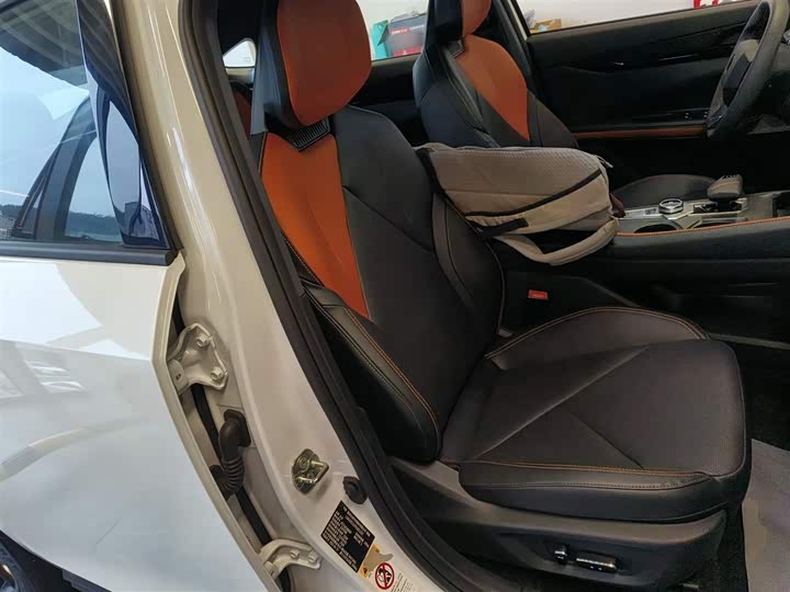 Changan UNI-V Hybrid 2023 2023款 智电iDD 1.5T 113km智趣型