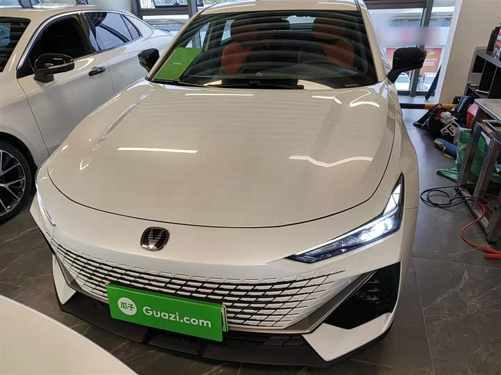 Changan UNI-V Hybrid 2023 2023款 智电iDD 1.5T 113km智趣型