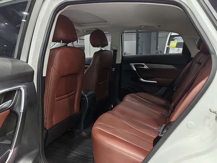 Beijing EU5 2019 2019款 R500 智风版