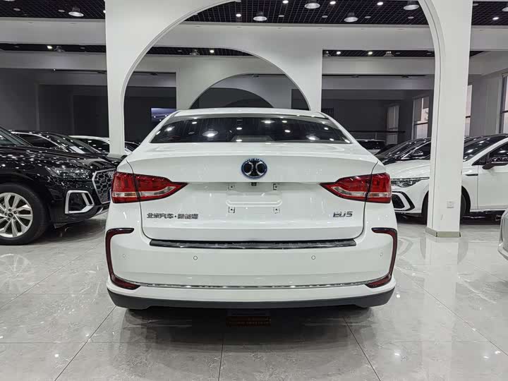 Beijing EU5 2019 2019款 R500 智风版