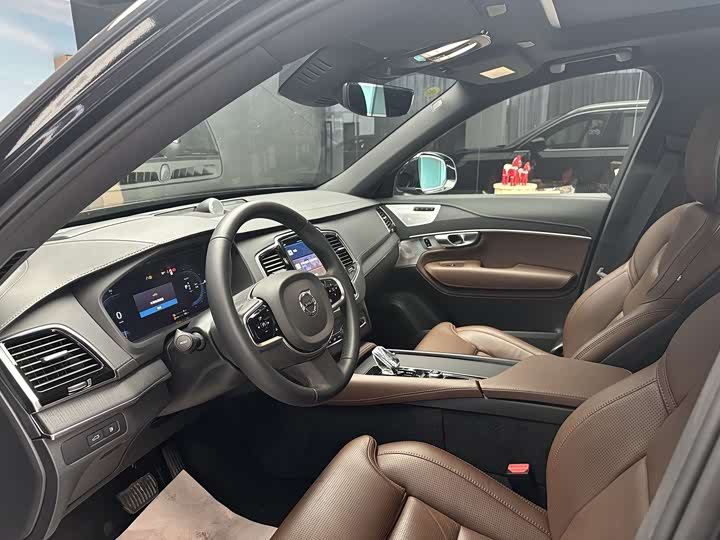 Volvo XC90 Hybrid 2024 2024款 T8 智尊豪华版 7座