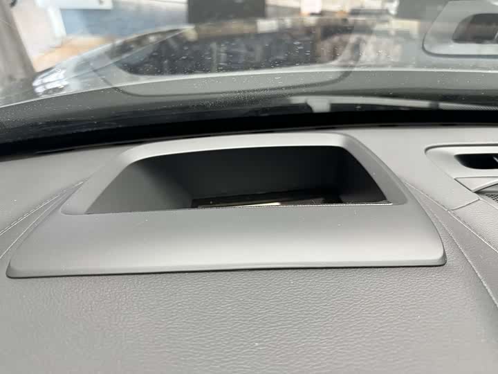 Volvo XC90 Hybrid 2024 2024款 T8 智尊豪华版 7座