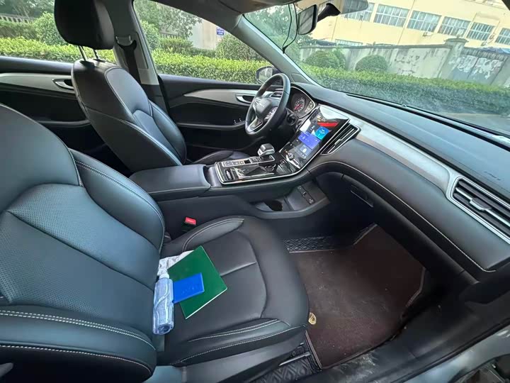 Roewe i6 Max EV 2021 2021款 1.5T PHEV网约豪华版