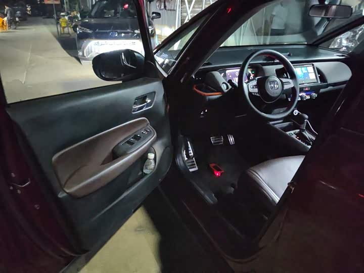 Honda Life 2021 2021款 1.5L CVT SPORT心动版