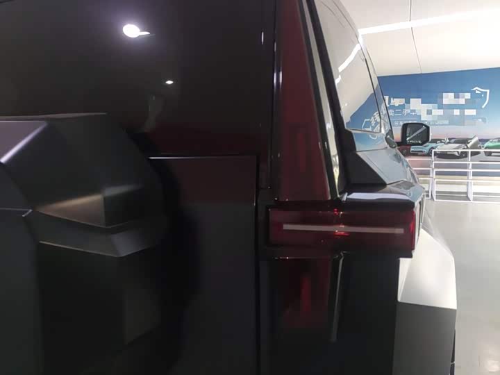 Dongfeng Mengshi M-Hero 917 2023 2023款 增程基础版