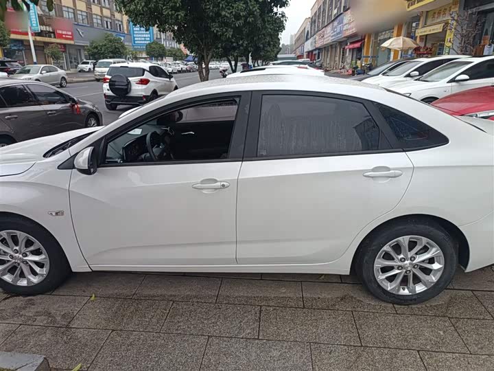 Chevrolet Monza 2024 2024款 1.5L 双离合乐享版