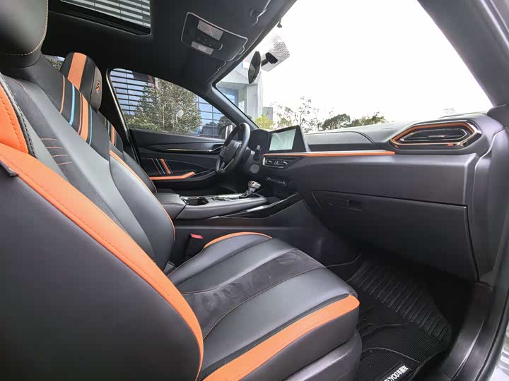 Changan Oshan X5 2022 2022款 运动版 1.5T DCT旋风冲锋