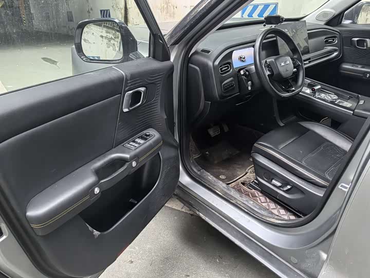 BAIC Beijing BJ30 2024 2024款 1.5T 魔核电驱进阶版