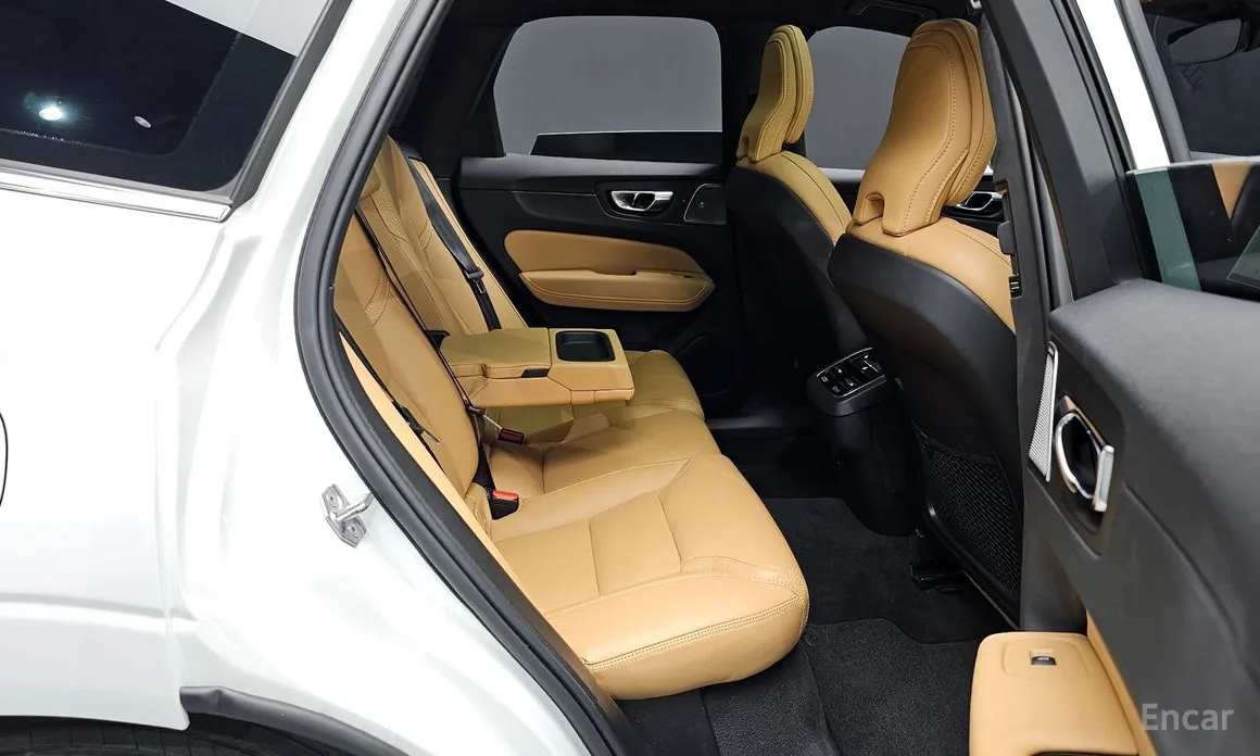 Volvo XC60 2017 B5 Inscription