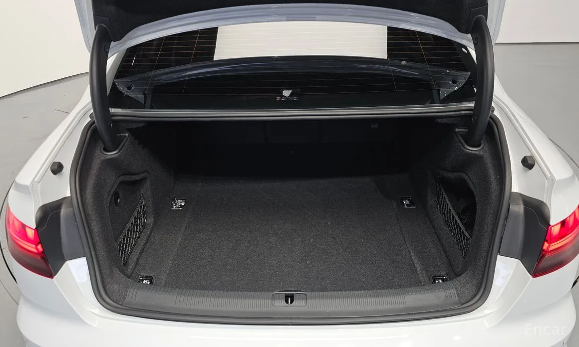 Audi A4 2016 40 TFSI Premium