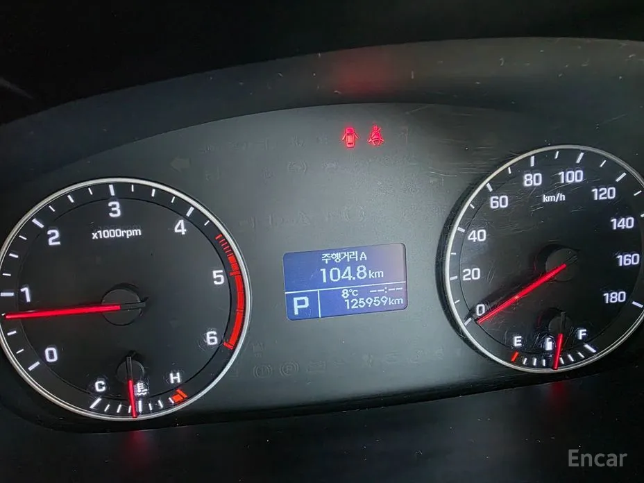 Hyundai Solati 2015 15-seater