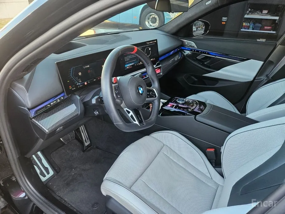 BMW M5 2024 M5 Sedan