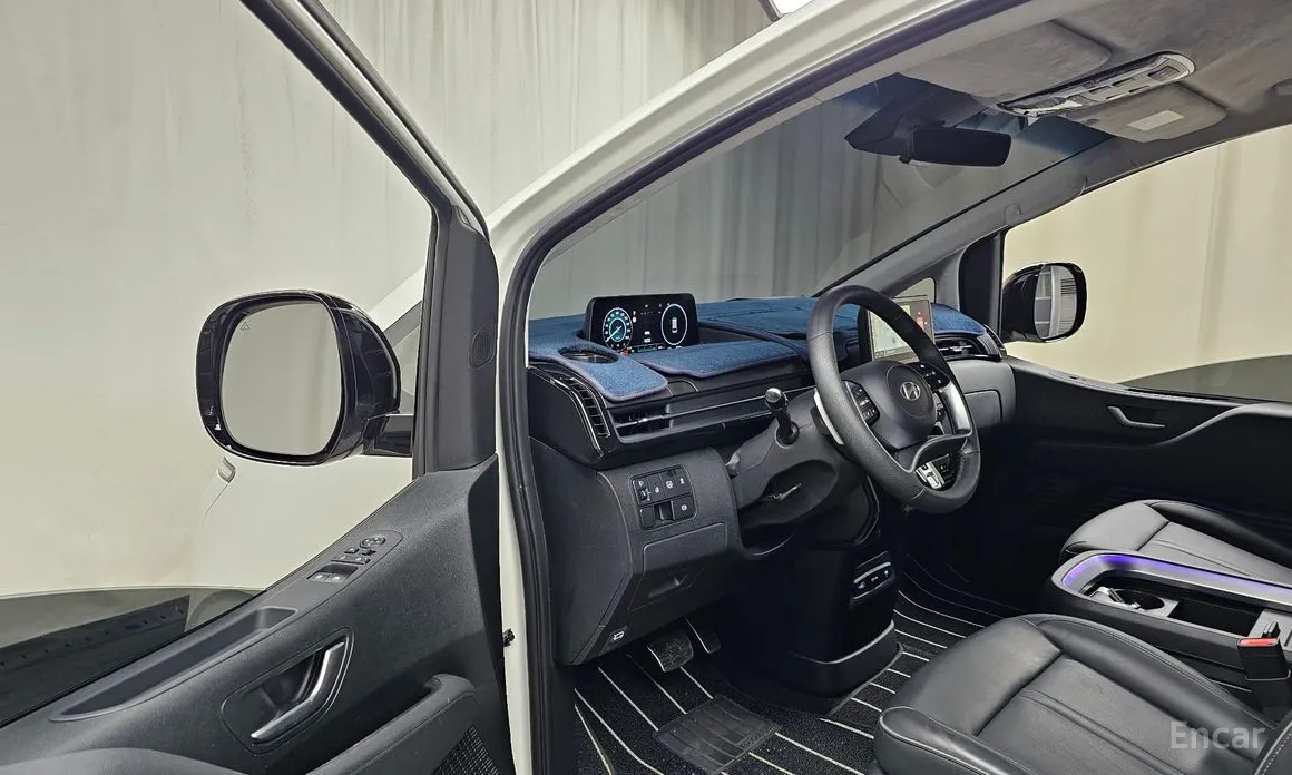 Hyundai Staria 2021 HEV 1.6 Lounge 9-Seater