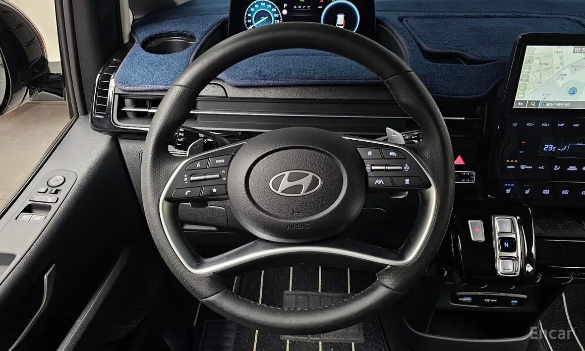 Hyundai Staria 2021 HEV 1.6 Lounge 9-Seater