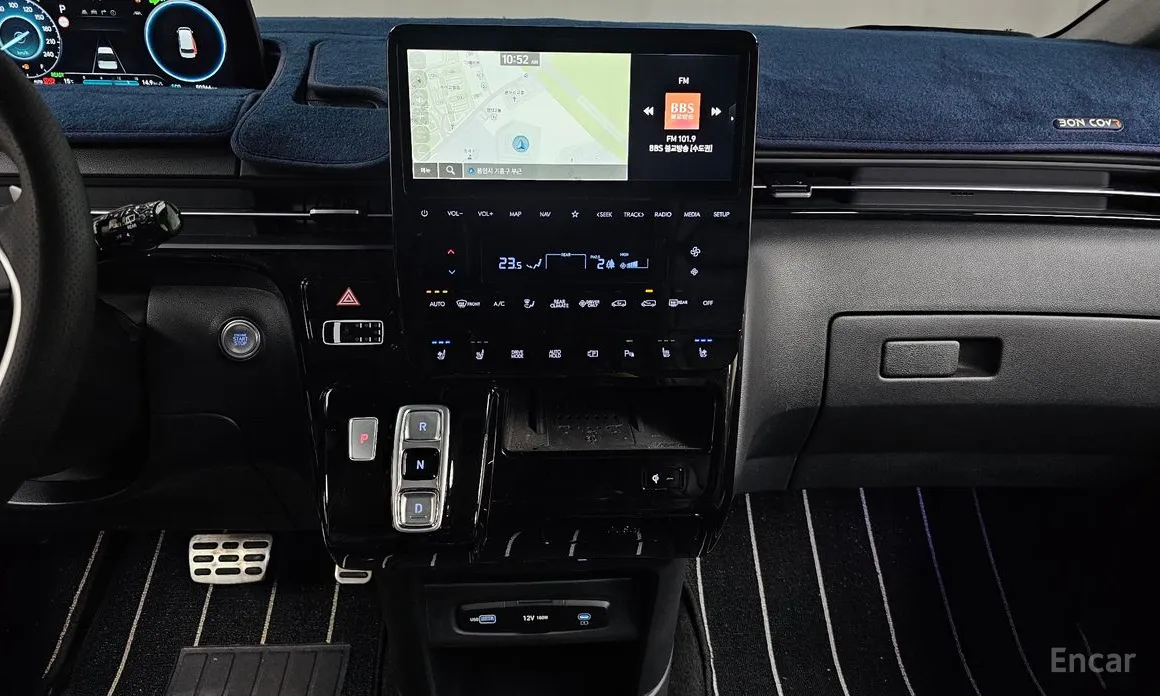 Hyundai Staria 2021 HEV 1.6 Lounge 9-Seater