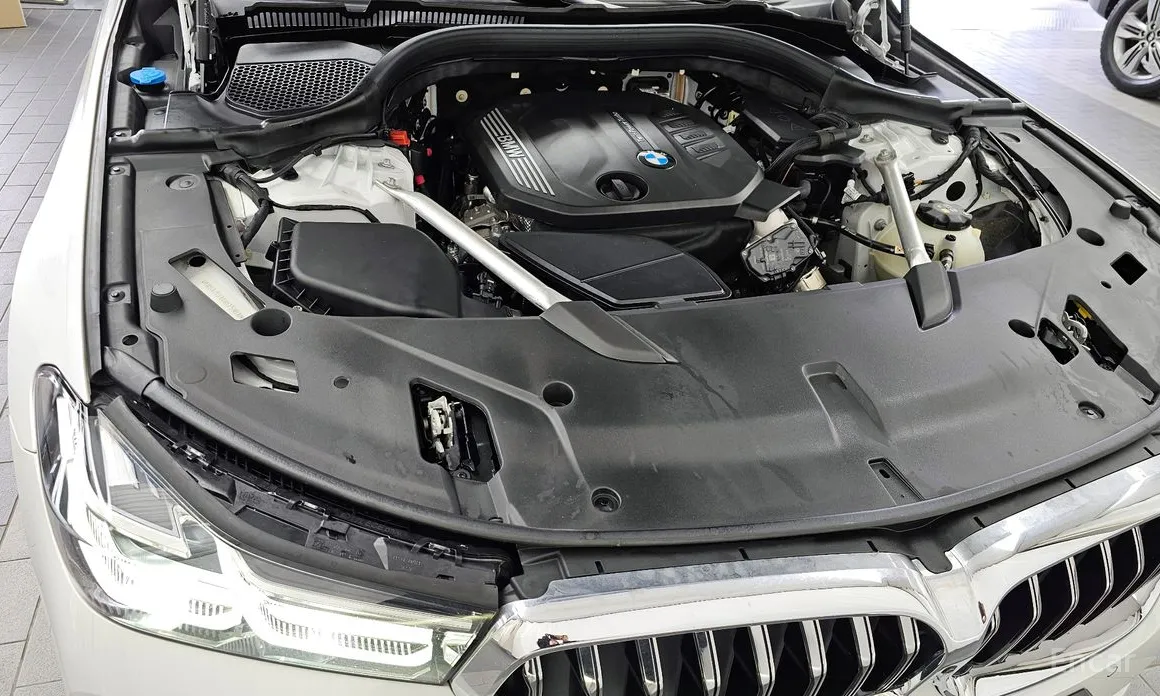 BMW Gran Turismo 2017 620d Luxury