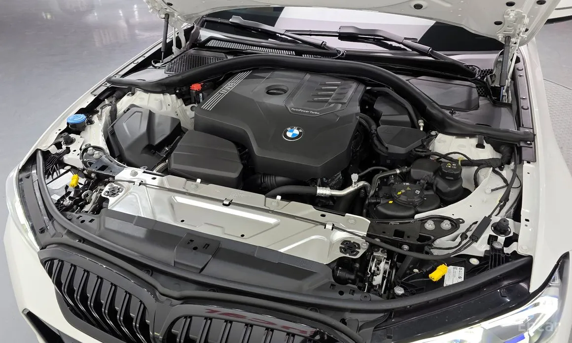 BMW 3 Series 2019 320i M Sport