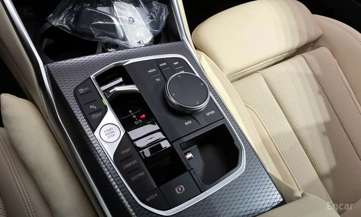 BMW 3 Series 2019 320i M Sport