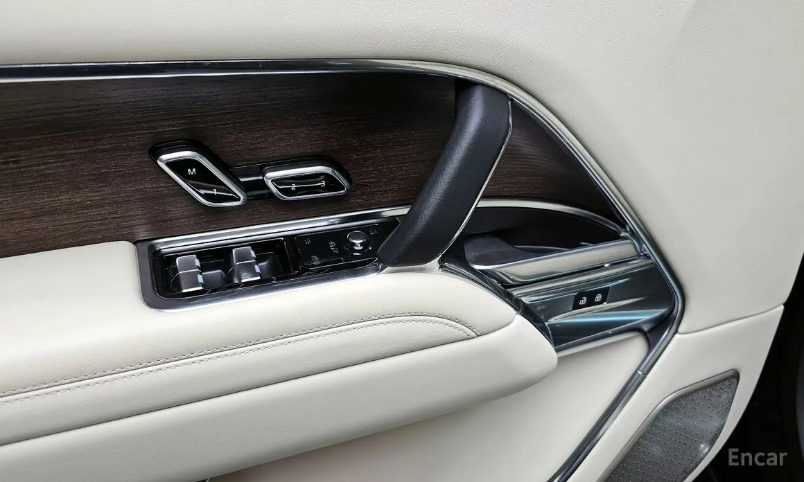 Land Rover Range Rover 2022 P530 Autobiography Long Wheel Base