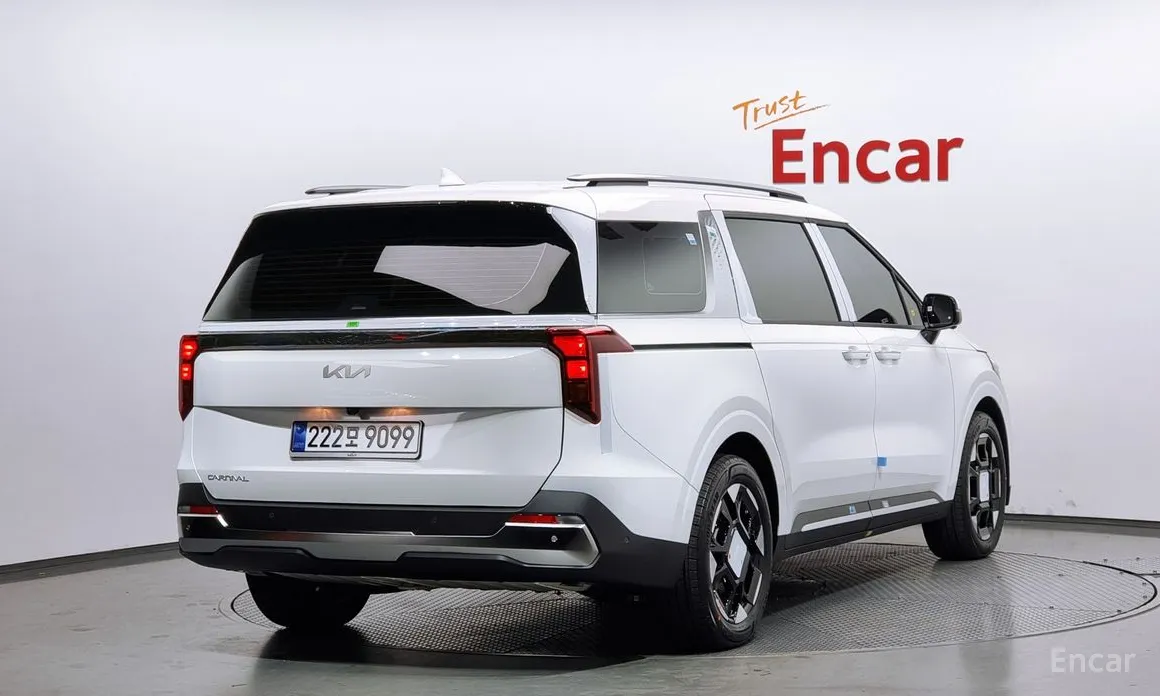 Kia Carnival 2023 Gasoline 7-Seater Noblesse