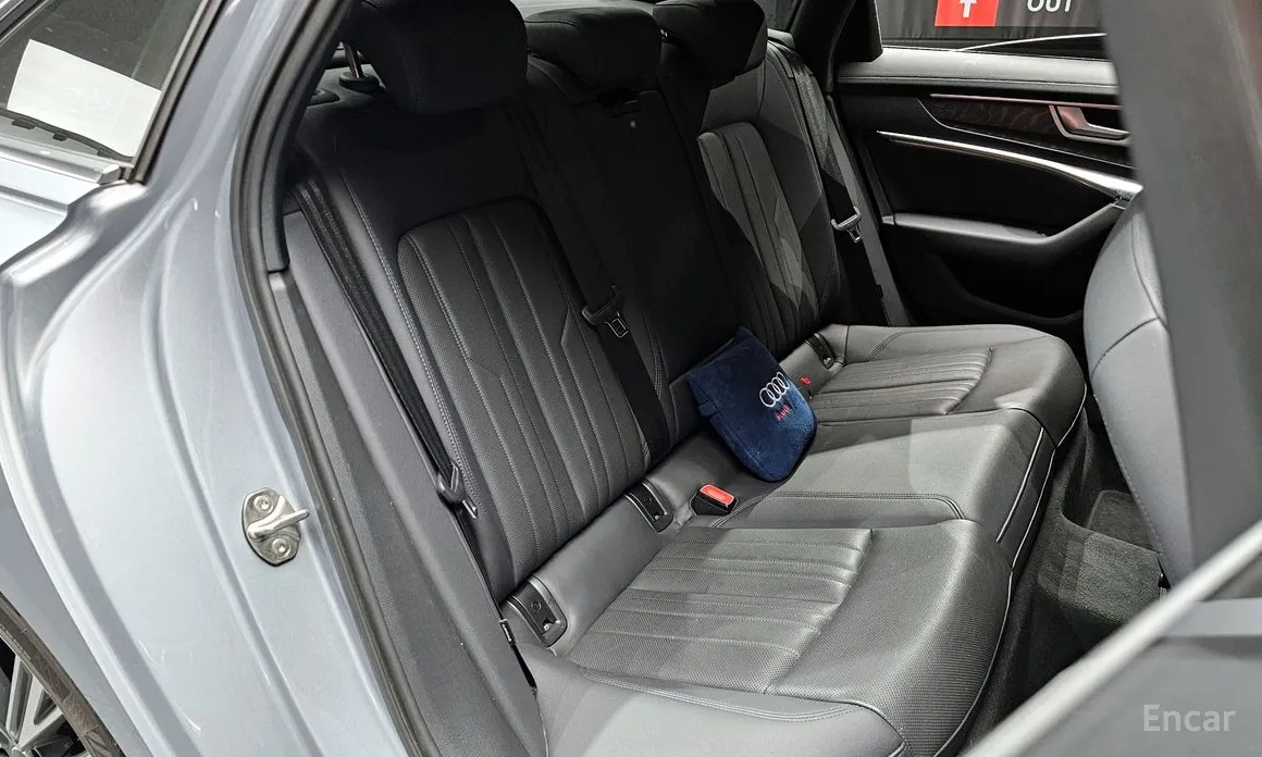 Audi A6 2019 45 TFSI Quattro Premium