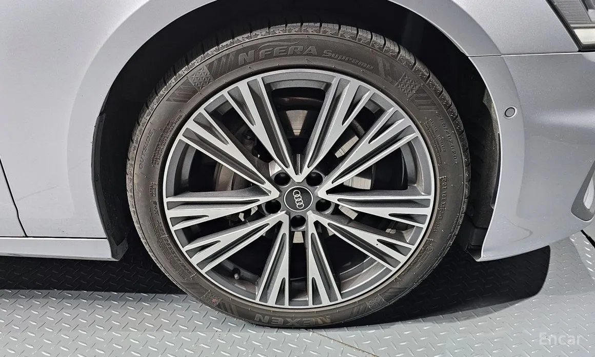 Audi A6 2019 45 TFSI Quattro Premium